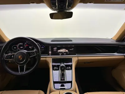 2020 Porsche Panamera