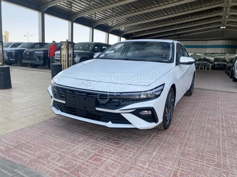 2025 Hyundai Elantra