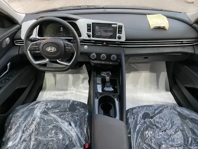 2025 Hyundai Elantra