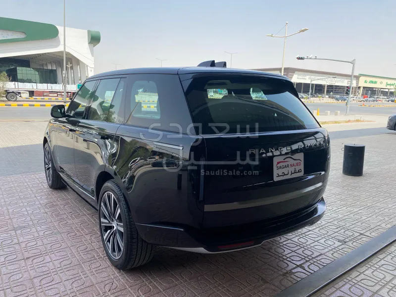2023 Land Rover Range Rover HSE