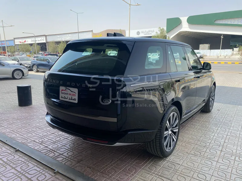 2023 Land Rover Range Rover HSE