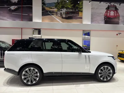 2023 Land Rover Range Rover Autobiography