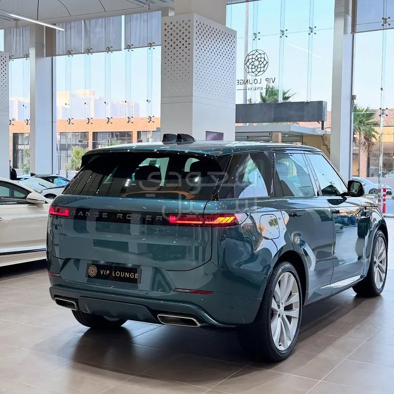 2025 Land Rover Range Rover Sport HSE