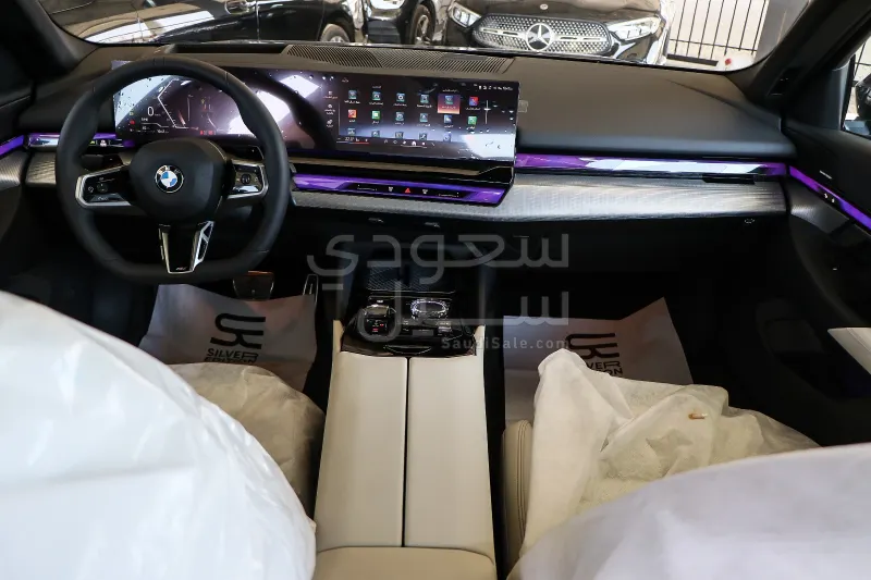 2026 بي ام دبليو الفئة الخامسة 520 أي