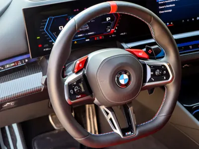2025 بي ام دبليو الفئة ام إم 5