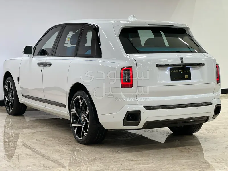 2025 Rolls-Royce Cullinan Black Badge