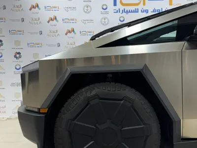 2024 Tesla cybertruck Foundation