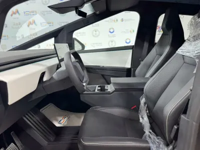 2024 Tesla cybertruck Foundation