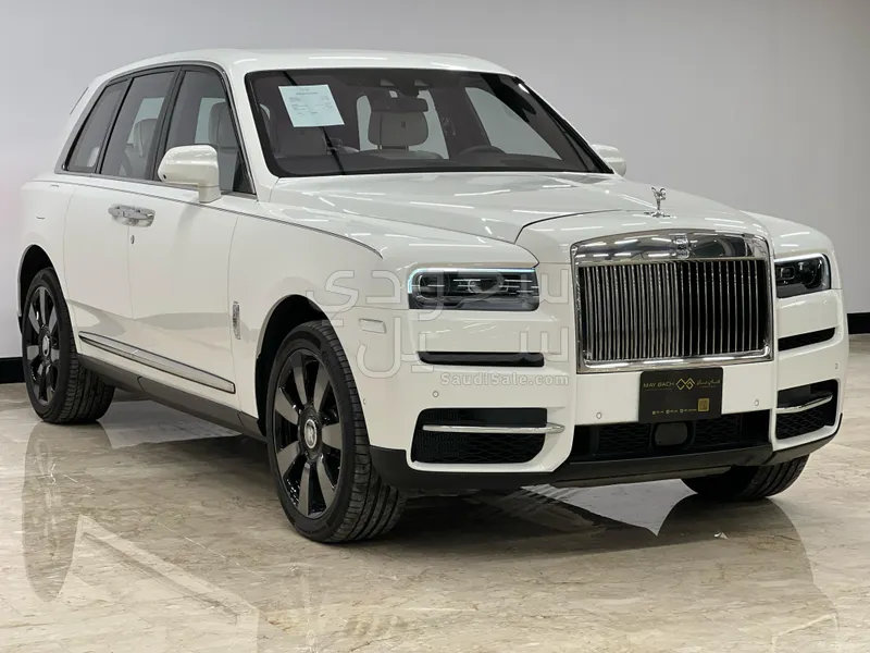 2024 Rolls-Royce Cullinan Silver Badge