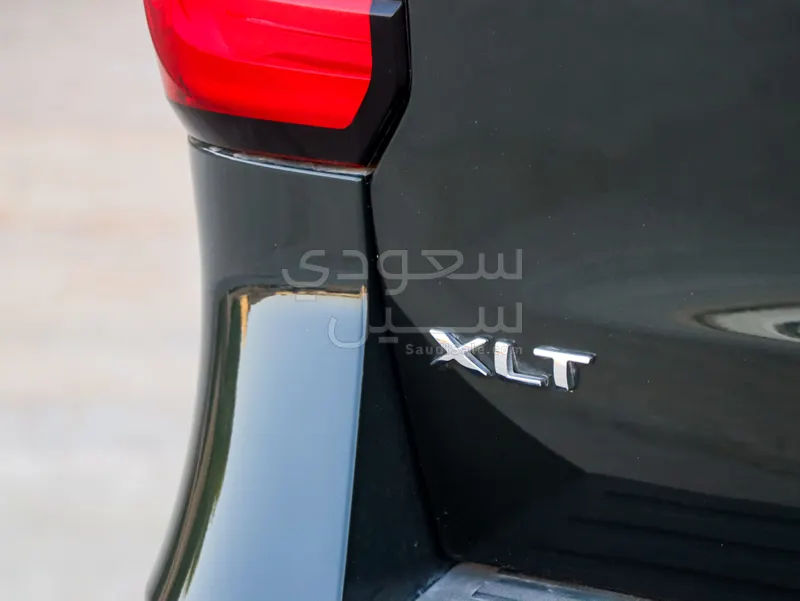 2023 فورد اكسبيديشن اكس ال تي