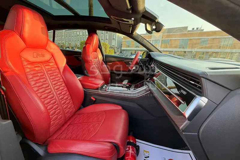 2021 Audi RS Q8