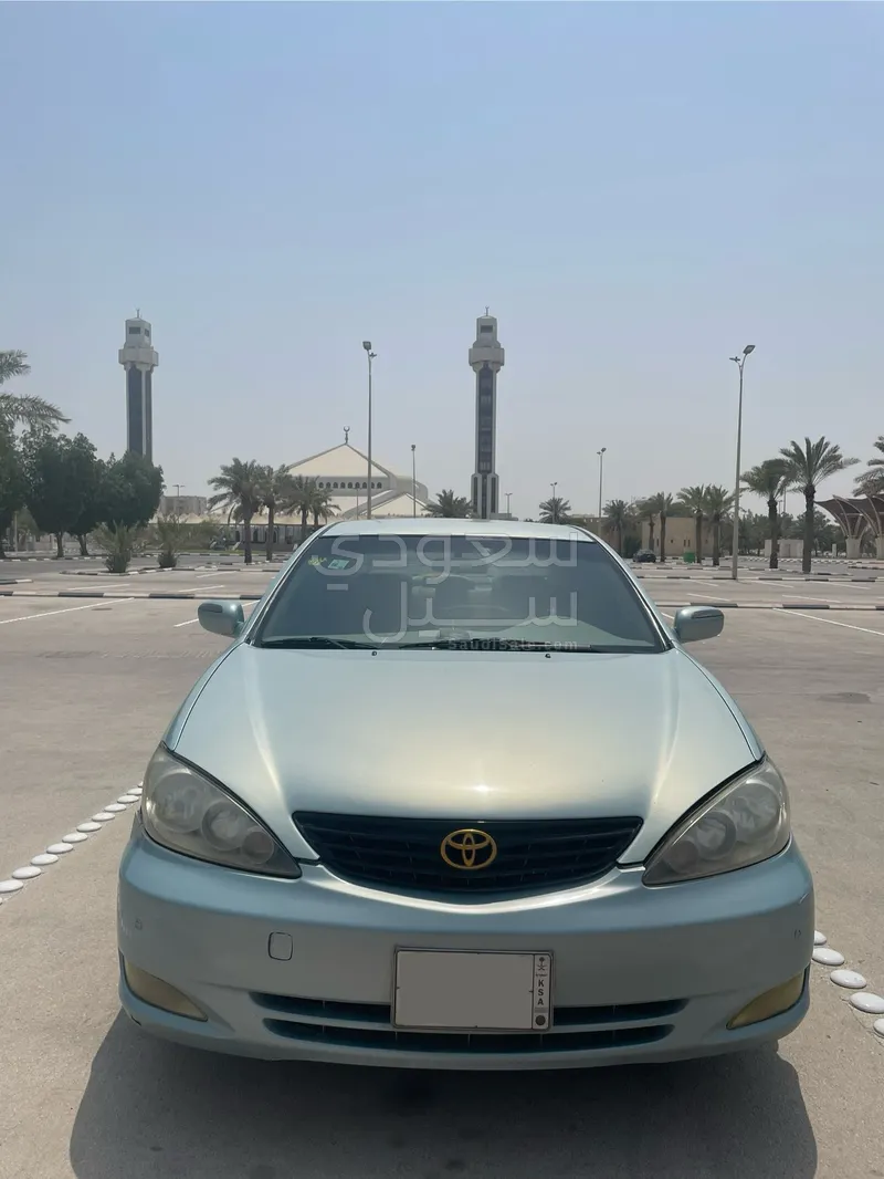 2005 تويوتا كامري جي ال اكس