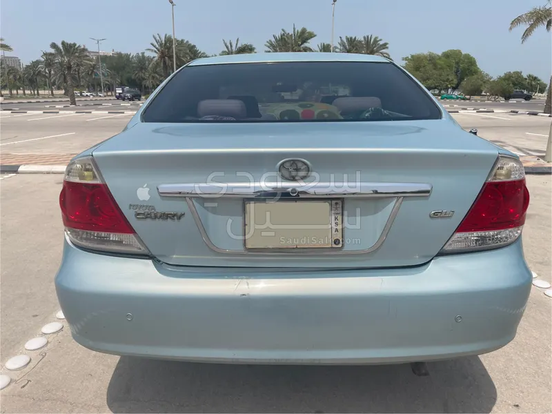 2005 تويوتا كامري جي ال اكس