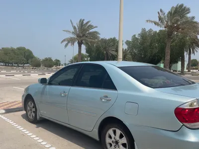 2005 تويوتا كامري جي ال اكس