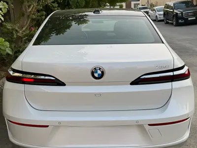 2023 BMW 7 Series 735Li