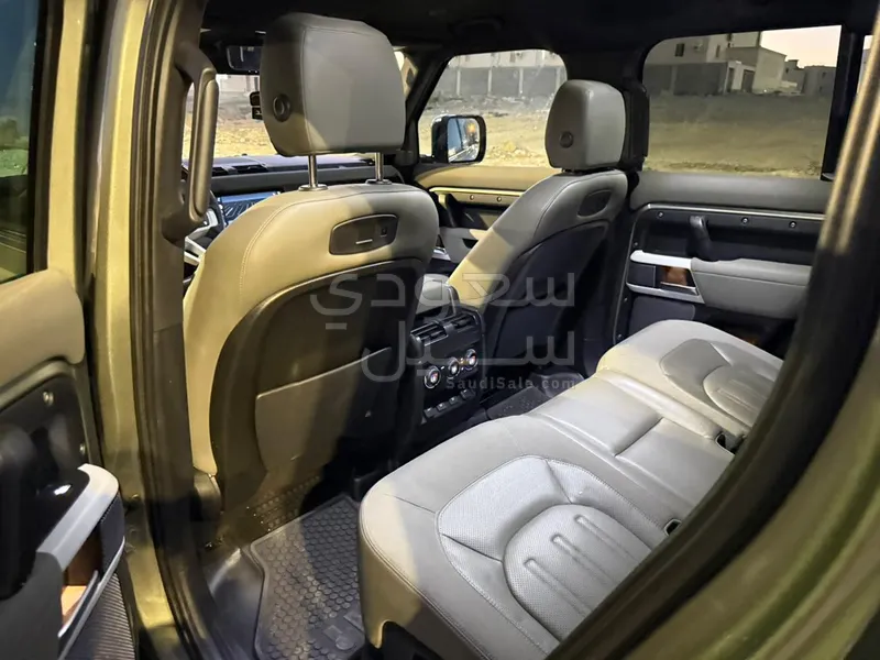 2021 Land Rover Defender 110