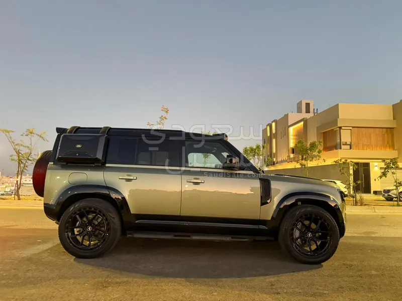 2021 Land Rover Defender 110