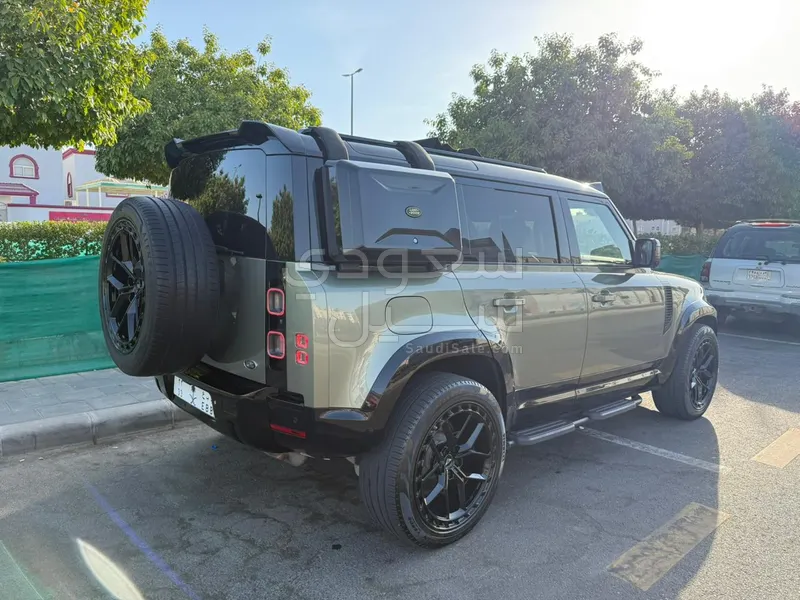 2021 Land Rover Defender 110