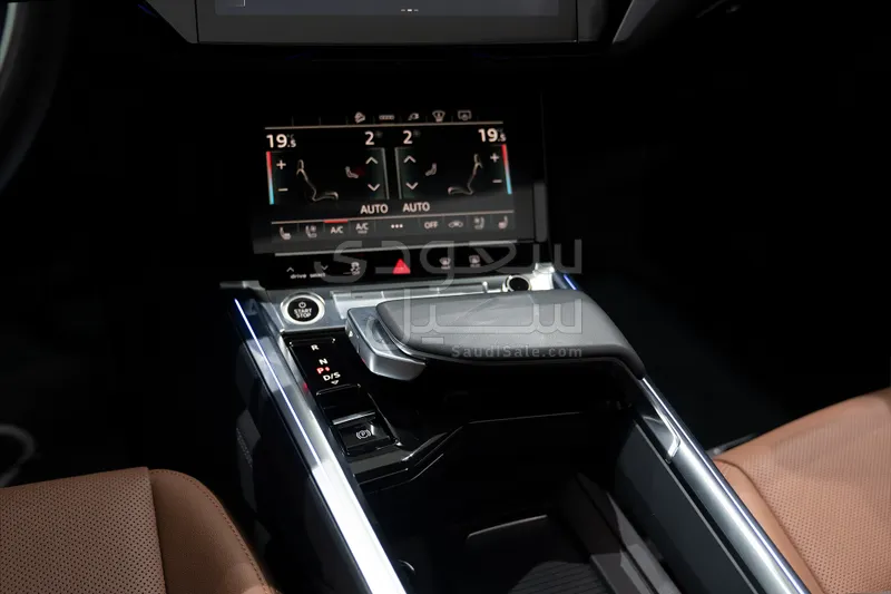 2024 Audi e-tron Sportback S line 55 quattro