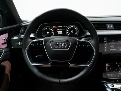 2024 Audi e-tron Sportback S line 55 quattro