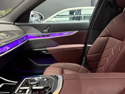2025 BMW 7 Series 735Li Individual