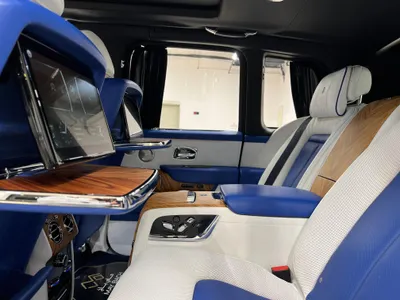 2019 Rolls-Royce Cullinan Silver Badge