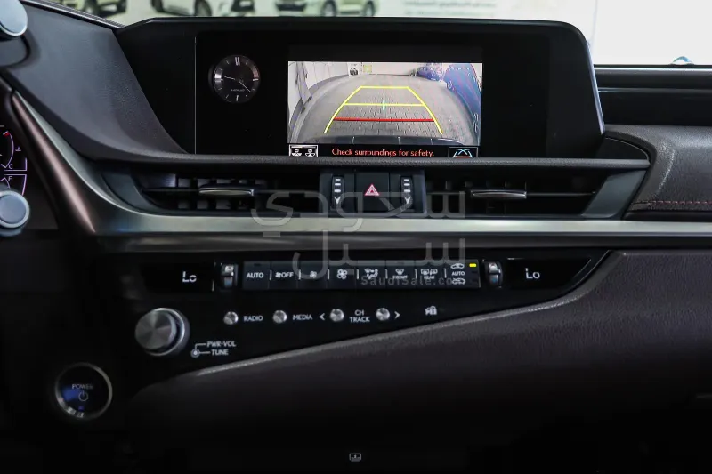 2021 Lexus ES 300H