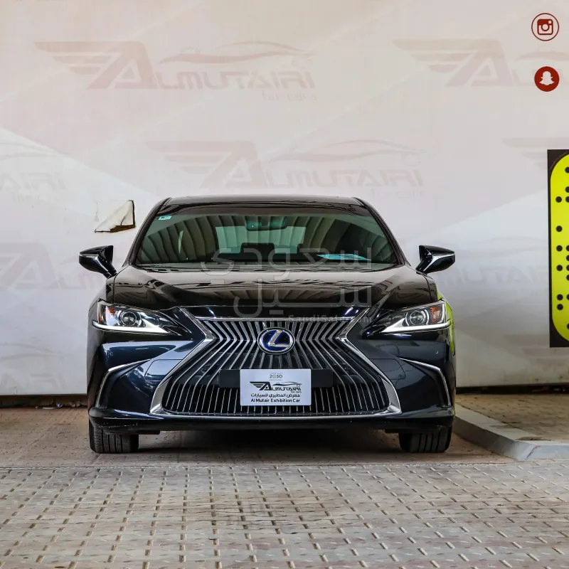 2021 Lexus ES 300H