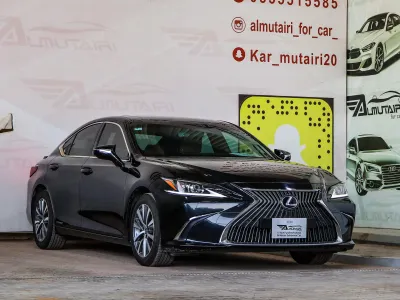 2021 Lexus ES 300H