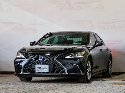 2021 Lexus ES 300H