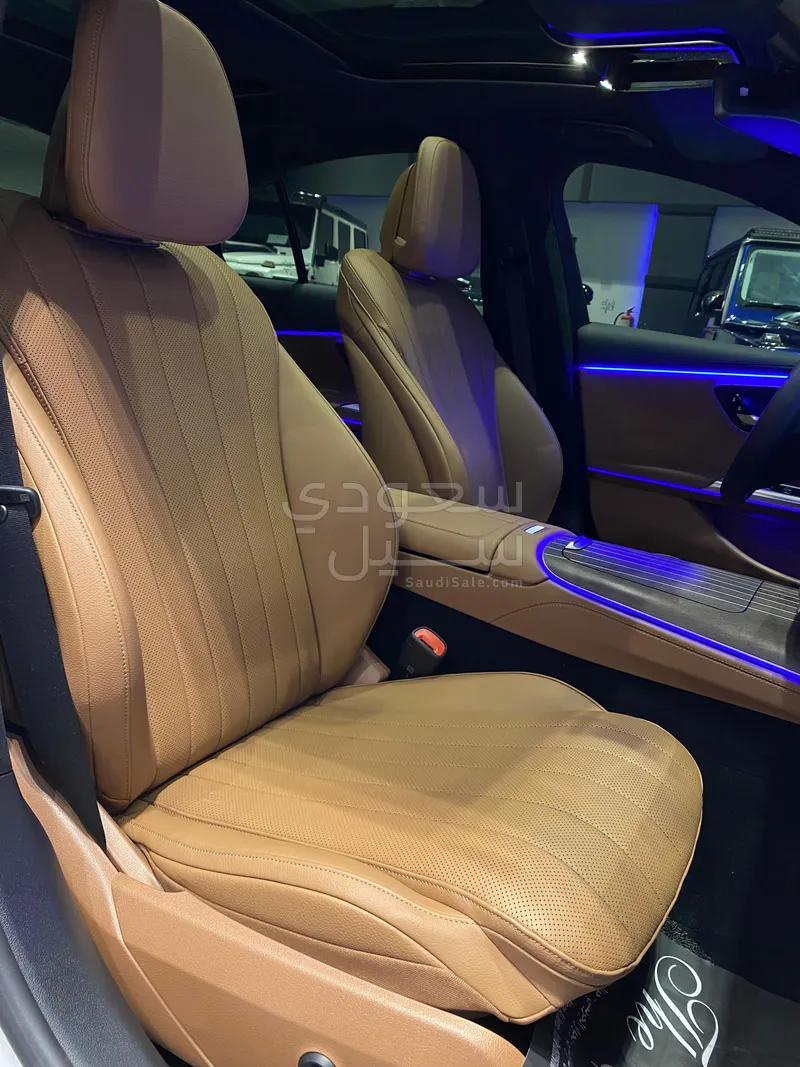 2024 Mercedes-Benz E 300