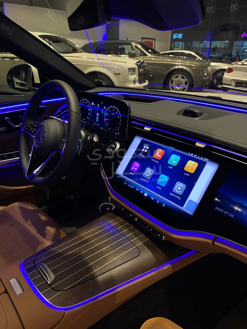 2024 Mercedes-Benz E 300