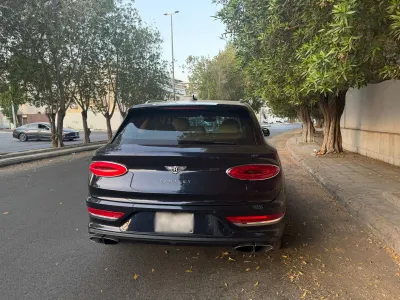 2024 Bentley Bentayga