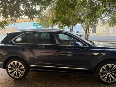 2024 Bentley Bentayga