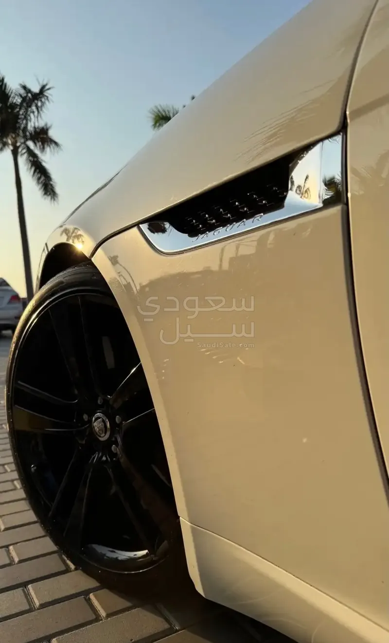 2014 Jaguar F-Type S