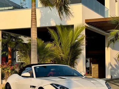 2014 Jaguar F-Type S