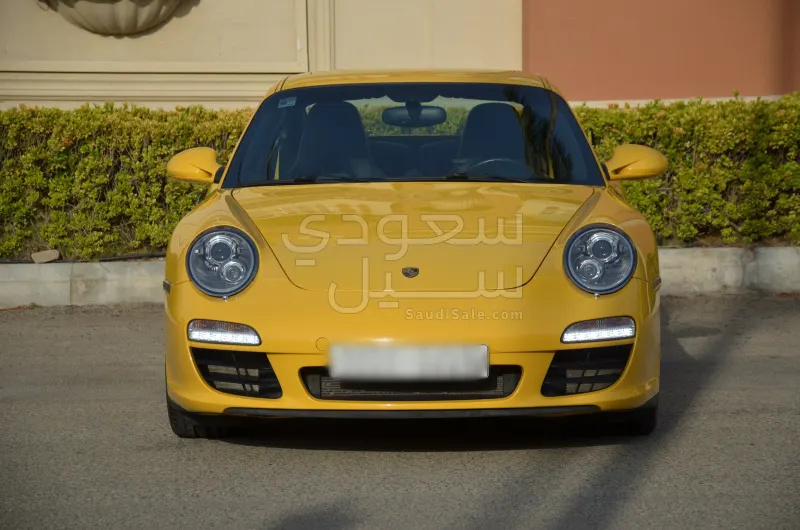 2011 بورش 911 كاريرا 4 اس