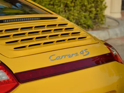 2011 بورش 911 كاريرا 4 اس