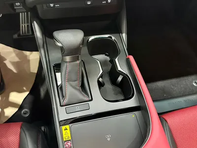 2025 لكزس إي إس 350 اف سبورت