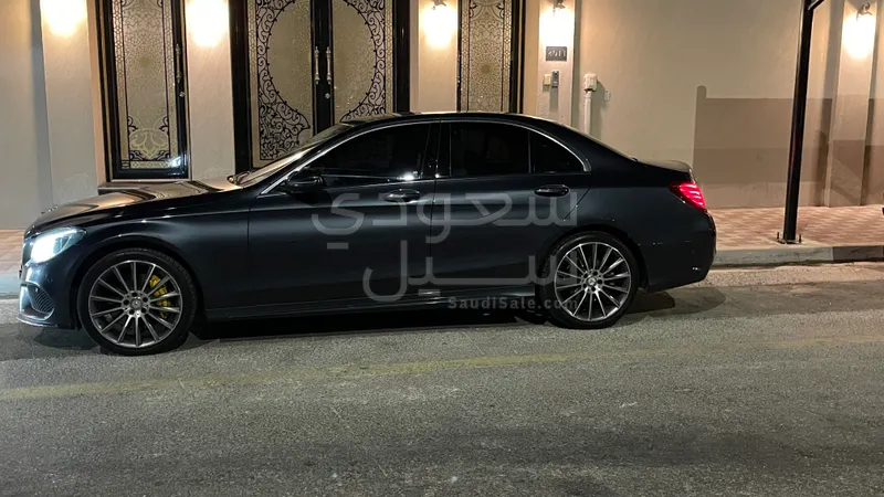 2016 مرسيدس - بنز سي 400