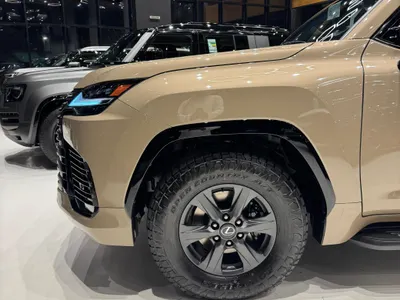 2025 Lexus LX 600