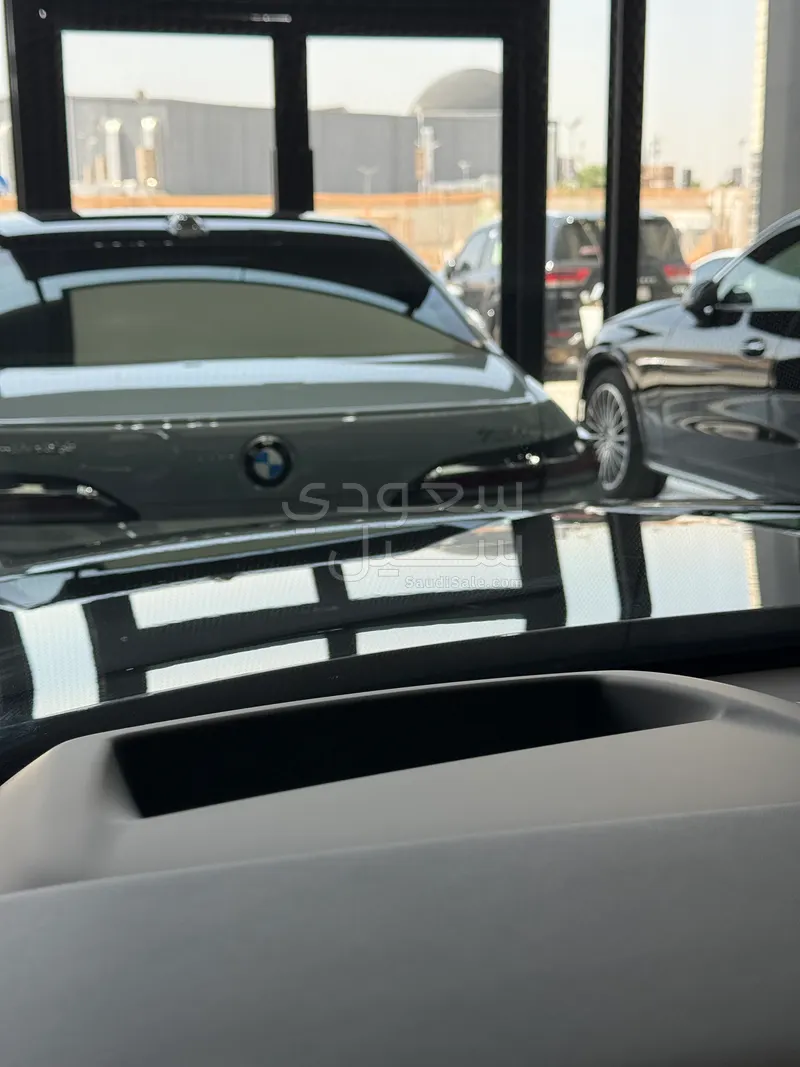 2025 Land Rover Range Rover HSE
