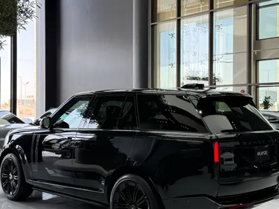 2025 Land Rover Range Rover HSE