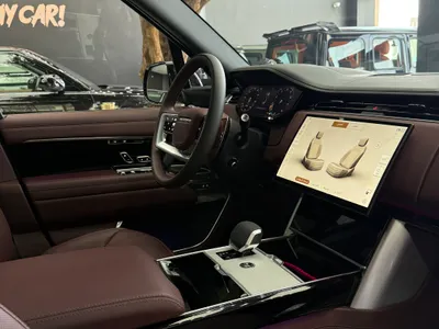 2025 Land Rover Range Rover HSE