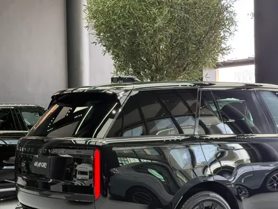 2025 Land Rover Range Rover HSE