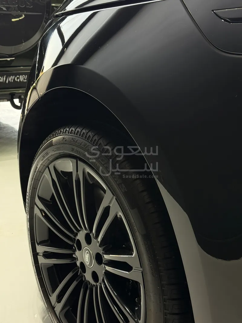 2025 Land Rover Range Rover Sport HSE