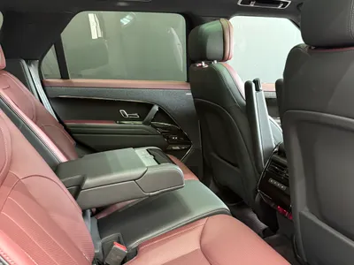 2025 Land Rover Range Rover Sport HSE
