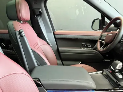2025 Land Rover Range Rover Sport HSE