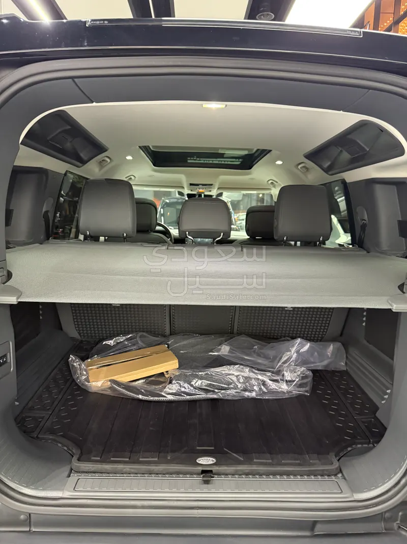 2024 Land Rover Defender 110