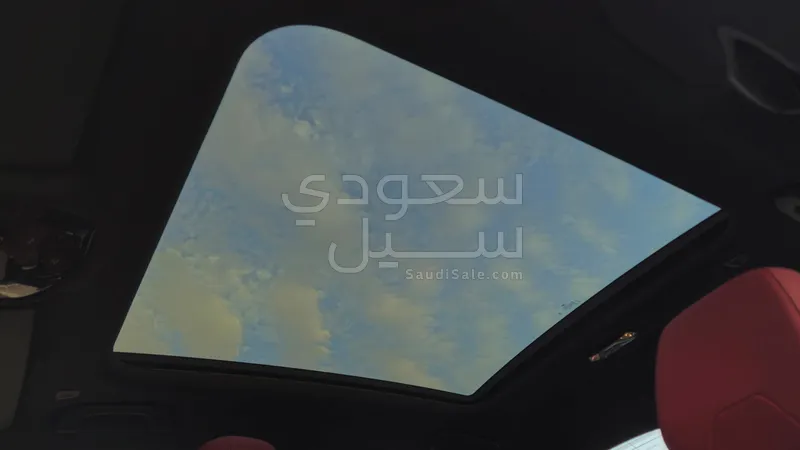 2025 بي ام دبليو الفئة الخامسة 520 أي إم كت
